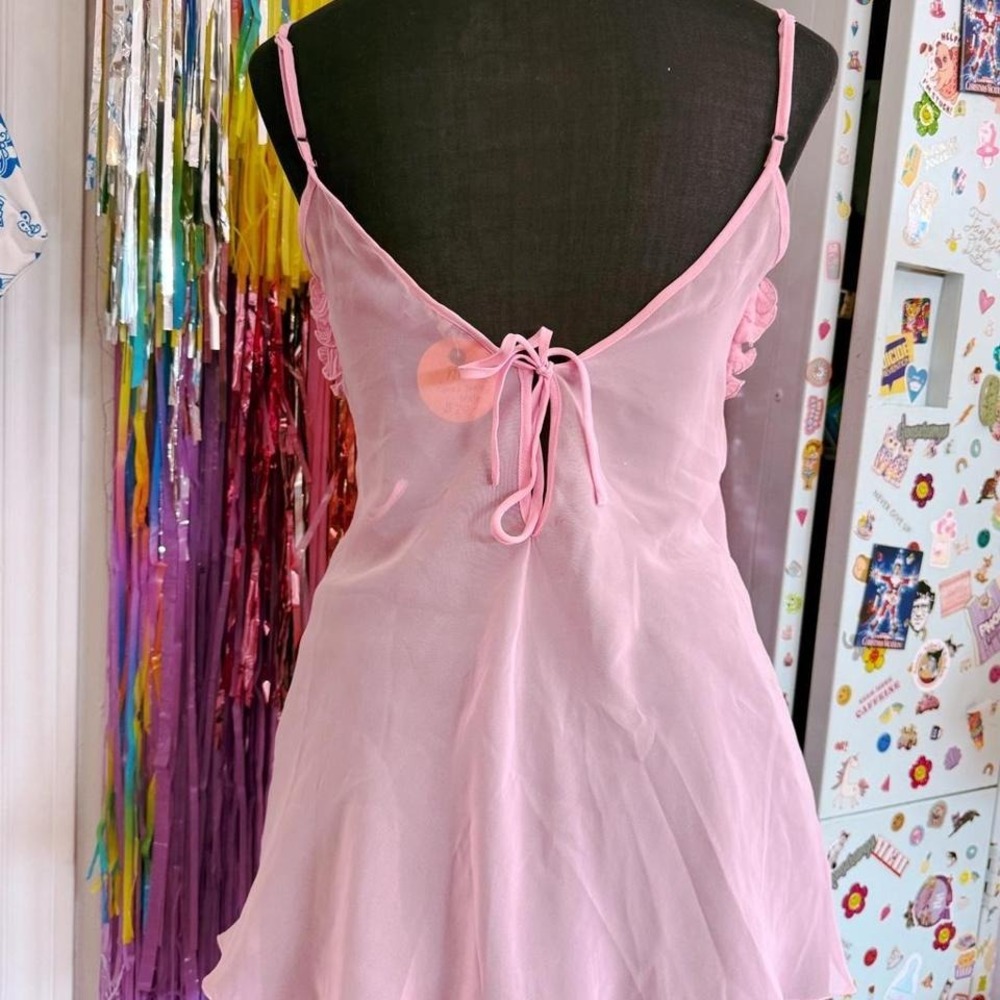 Y2K 2000s baby pink sheer ruffle lasenza tank - Picture 3 of 6